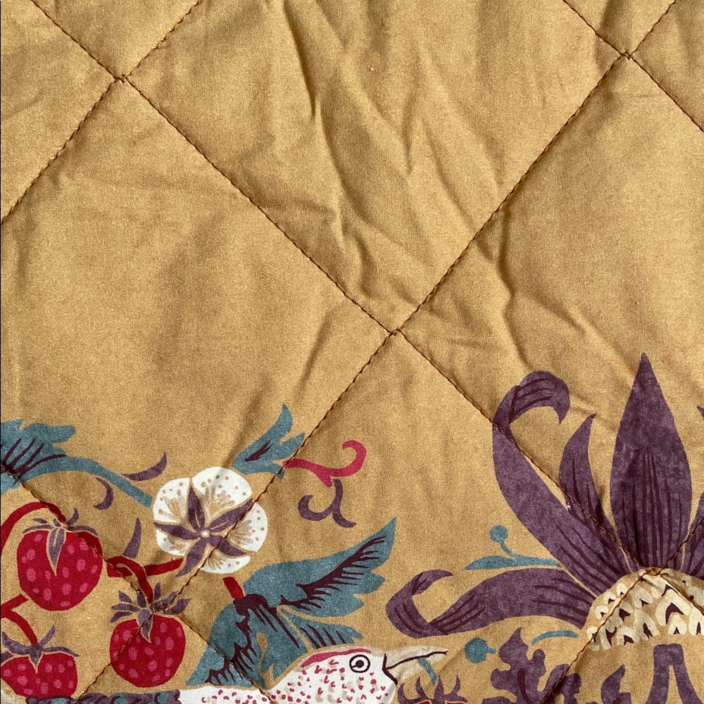William Morris King Shams Set 2 Strawberry Thief Design Beige Quilted - Picture 11 of 11